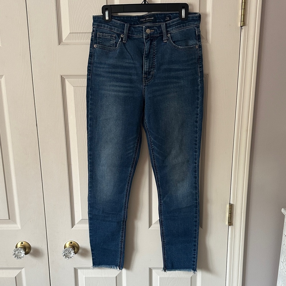 Lucky Brand Dark Blue Jeans